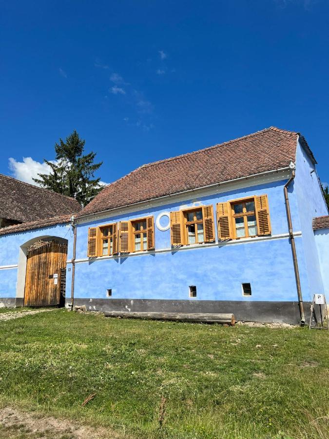 Viscri 32 - White Barn And Blue House Hotel Екстериор снимка